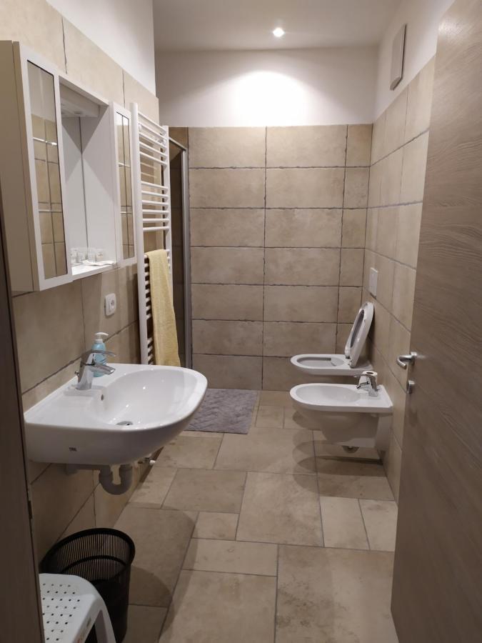 Al Tajol Hotell Lamon Exteriör bild